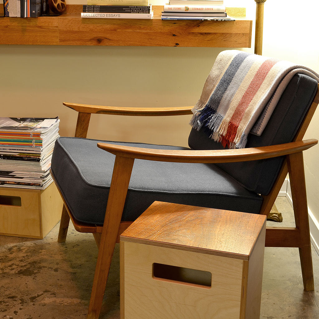 Modern Side Table / Walnut Top
