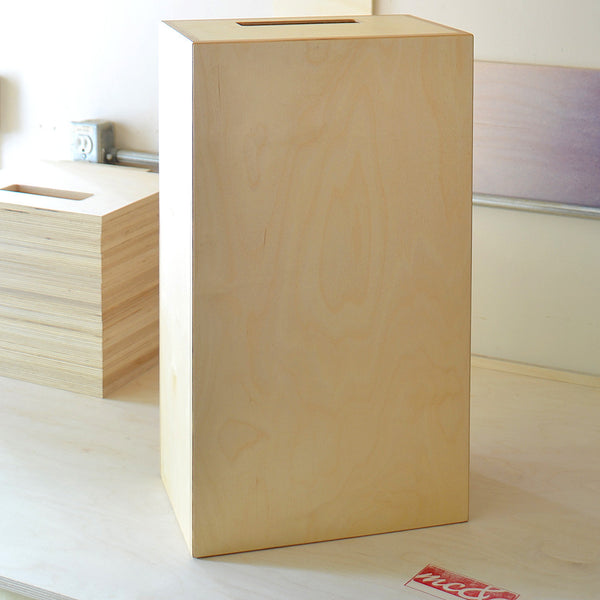 Modern Box Stool / Full Apple
